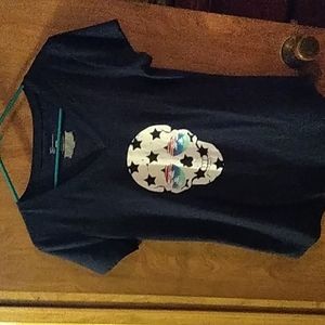 New WO tags. Size M junior's skull tee